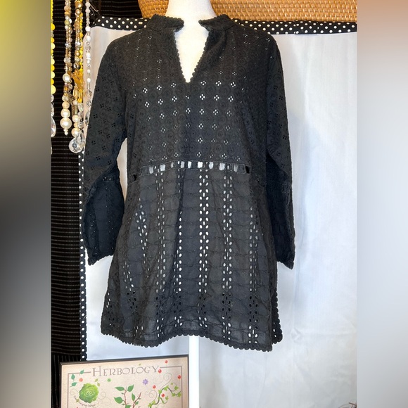 Gretchen Scott Black Cotton Eyelet Tunic Size Large - Picture 2 of 9
